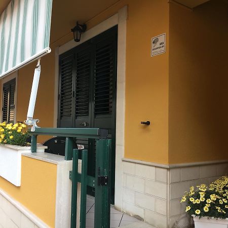 Mediterraneo Bed & Breakfast Pozzallo Ngoại thất bức ảnh