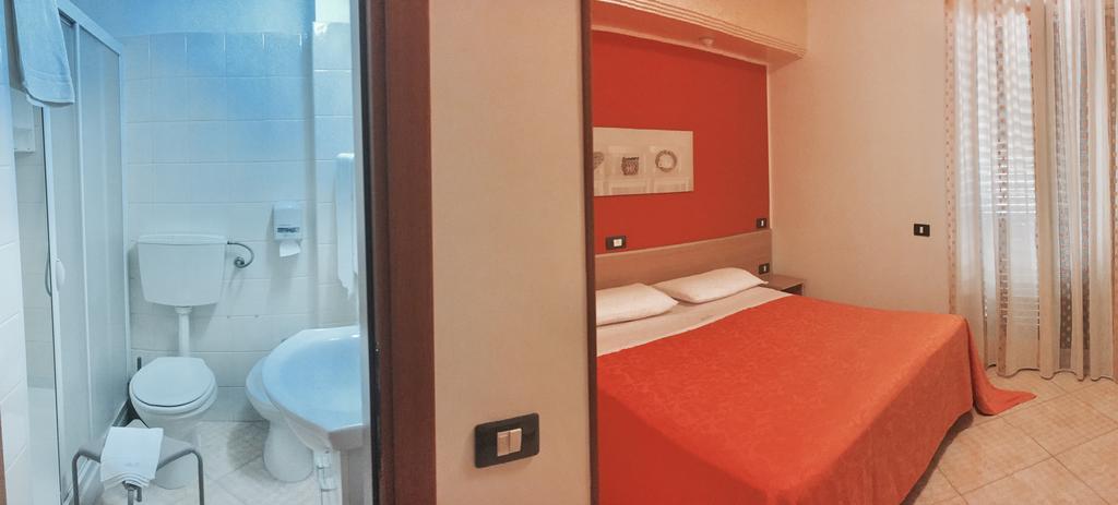 Mediterraneo Bed & Breakfast Pozzallo Ngoại thất bức ảnh
